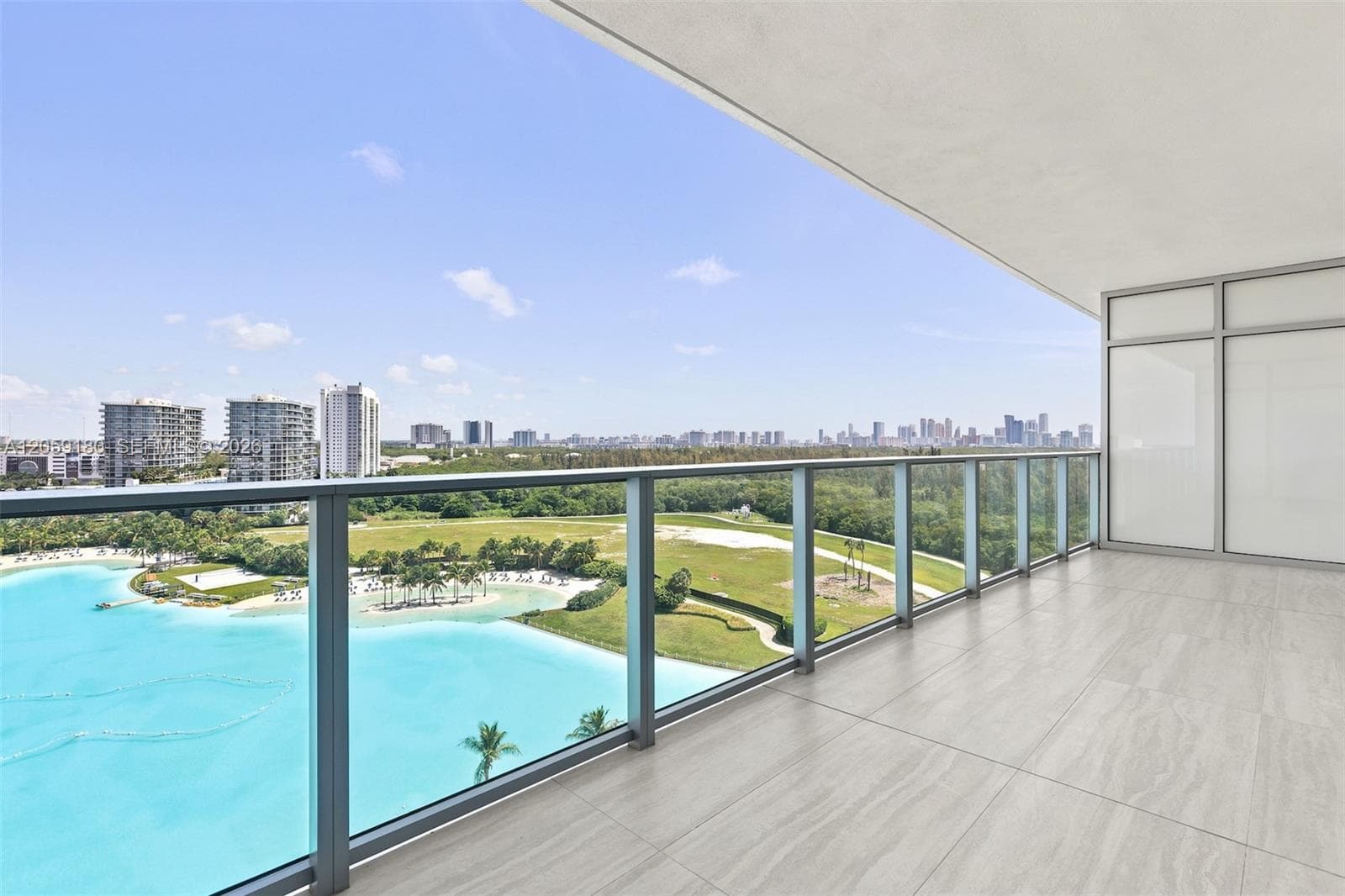2411 Laguna Circle # 1107, North Miami, FL 33181