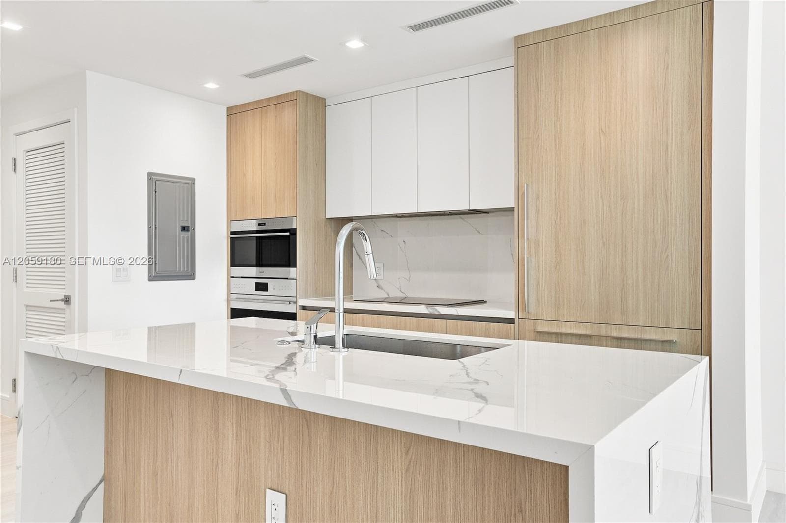 2411 Laguna Circle # 1107, North Miami, FL 33181 — zdjęcie 5