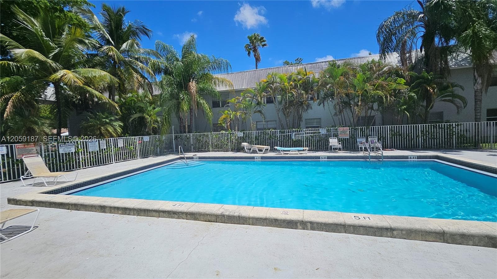 17255 SW 95th Ave # 211, Palmetto Bay, FL 33157 — zdjęcie 3