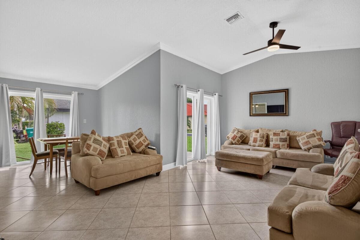 7516 NW 88th Terrace, Tamarac, FL 33321 — zdjęcie 5