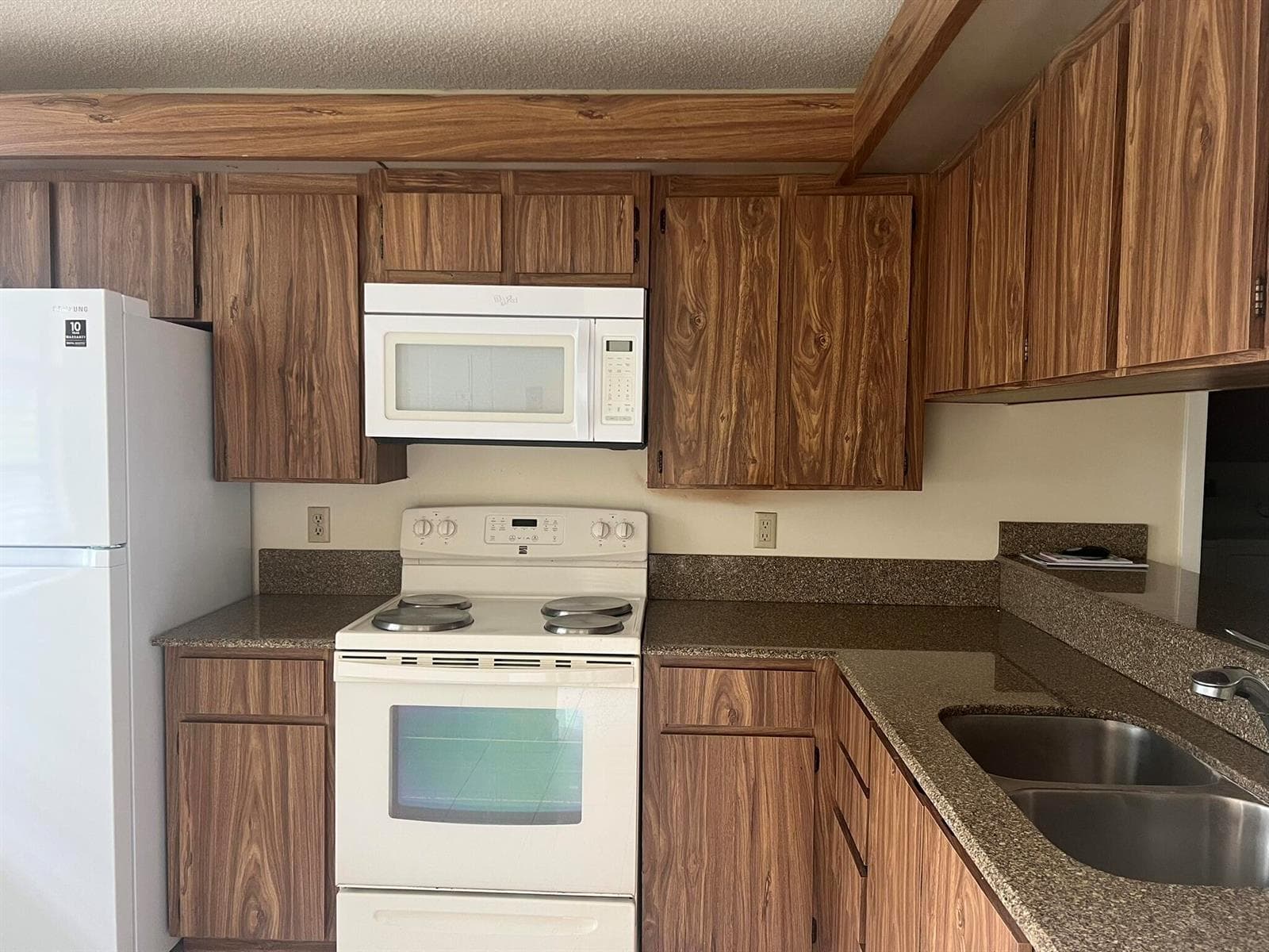 3640 WHITEHALL Drive # 206, West Palm Beach, FL 33401 — zdjęcie 4