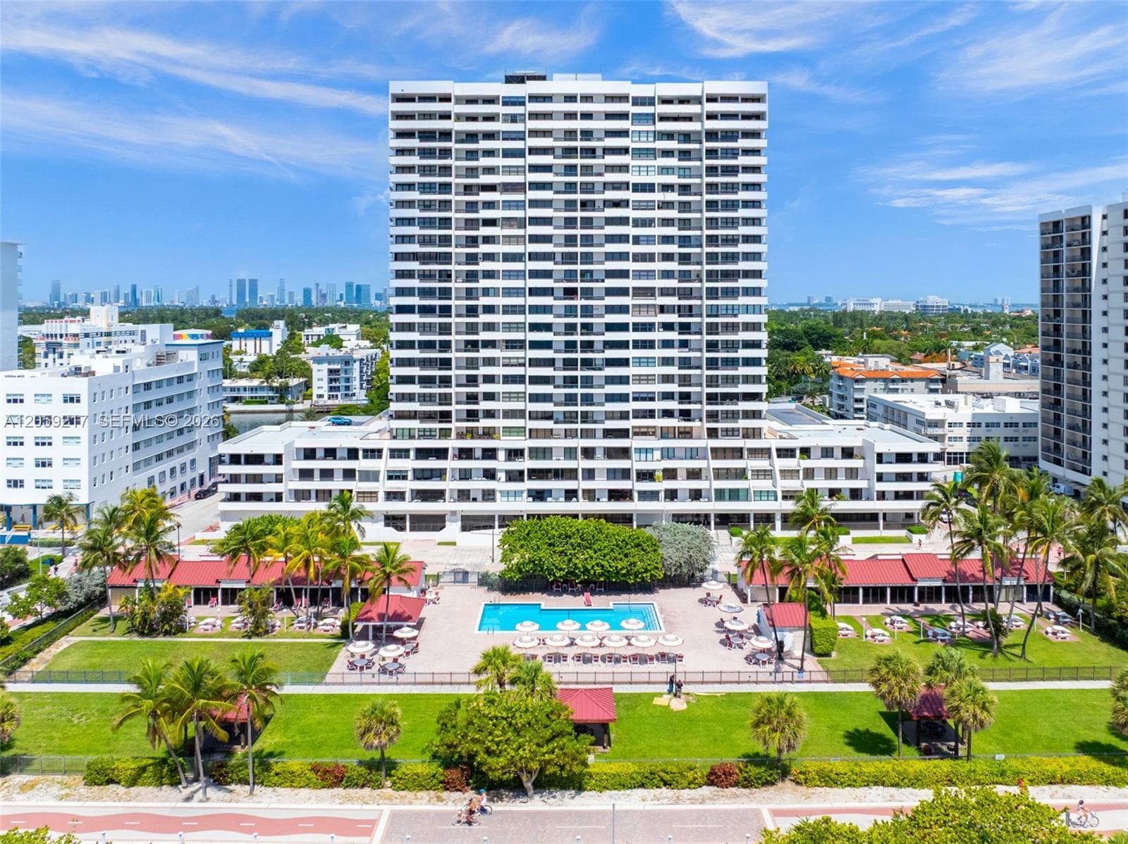 2555 Collins Ave # 1511, Miami Beach, FL 33140 — zdjęcie 2