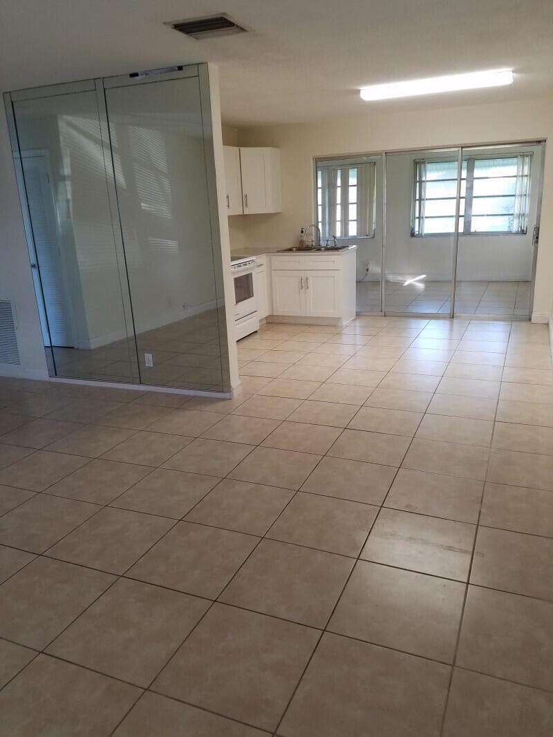 4934 NW 55th Court, Tamarac, FL 33319 — zdjęcie 3