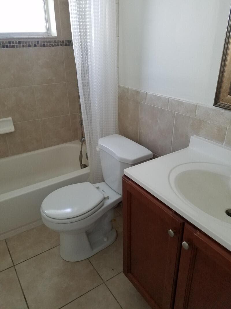 4934 NW 55th Court, Tamarac, FL 33319 — zdjęcie 4