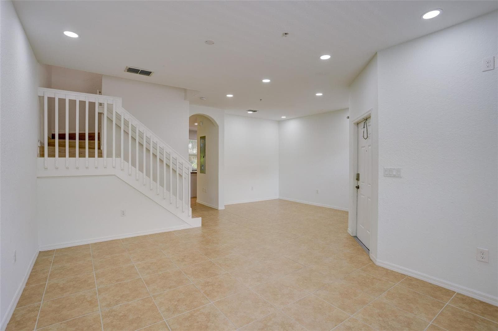 2851 W Prospect Road # 305, Tamarac, FL 33309 — zdjęcie 4