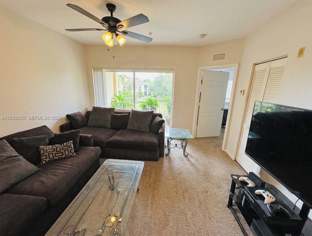 1169 Golden Lakes Blvd # 1123, West Palm Beach, FL 33411 — zdjęcie 2