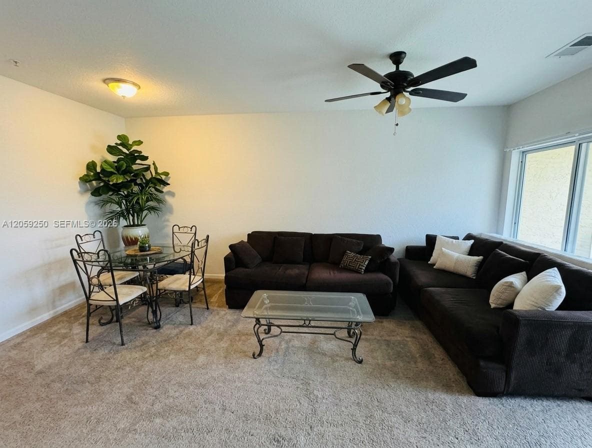 1169 Golden Lakes Blvd # 1123, West Palm Beach, FL 33411 — zdjęcie 3