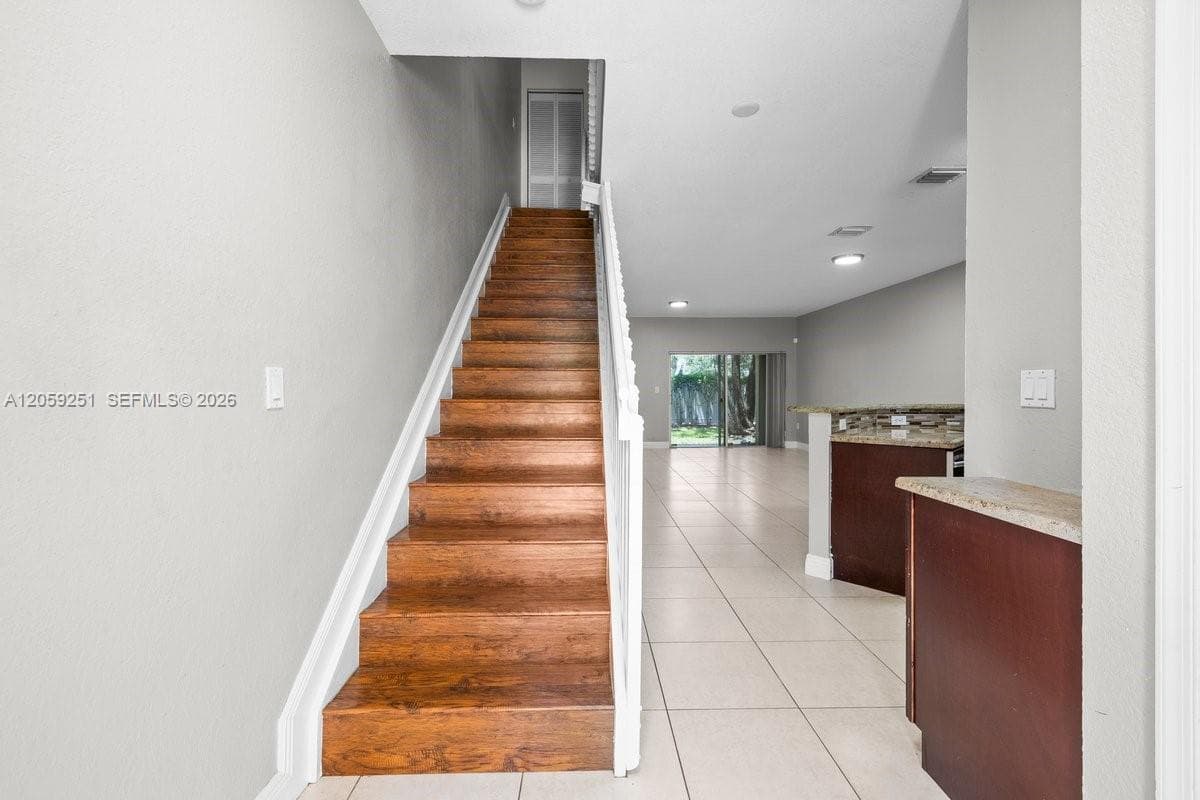 7929 Tuscany Dr, Tamarac, FL 33321 — zdjęcie 2