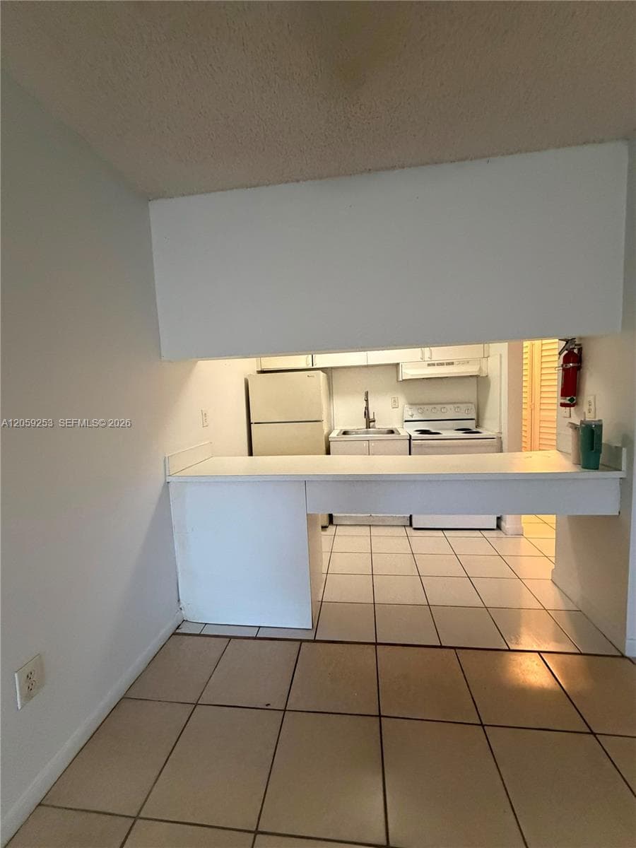 291 NW 177th St # C-117, Miami Gardens, FL 33169 — zdjęcie 4