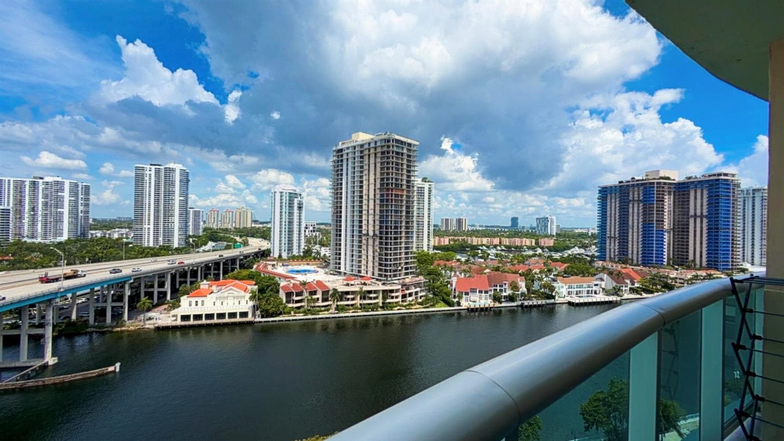 19390 COLLINS Avenue # 1603, Sunny Isles Beach, FL 33160 — zdjęcie 2