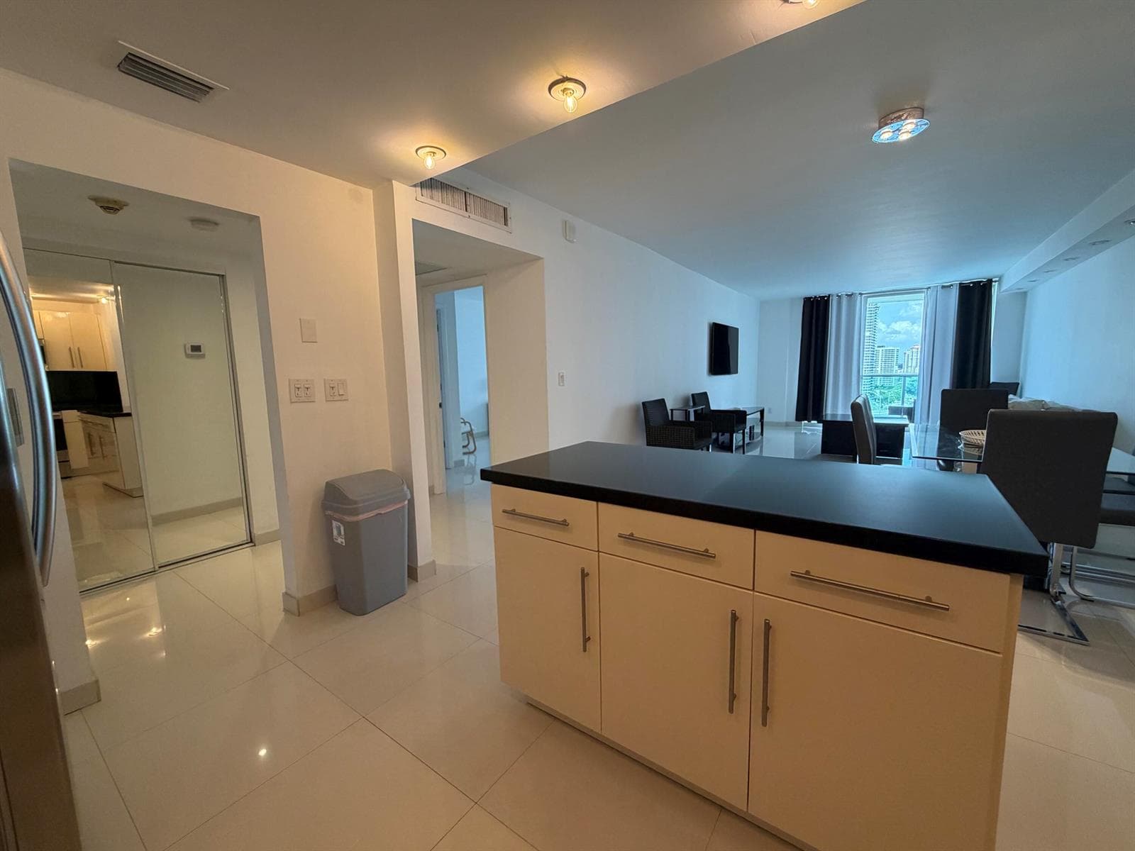 19390 COLLINS Avenue # 1603, Sunny Isles Beach, FL 33160 — zdjęcie 5