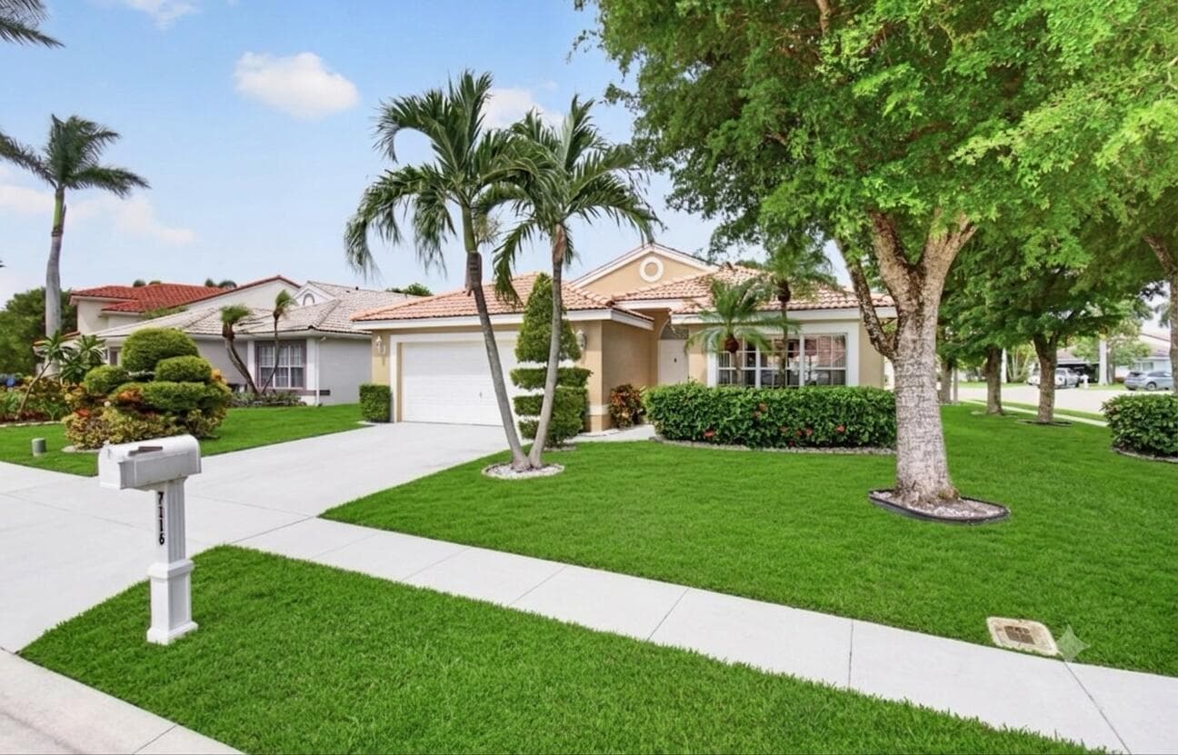 7116 CATALINA Way, Lake Worth, FL 33467 — zdjęcie 3