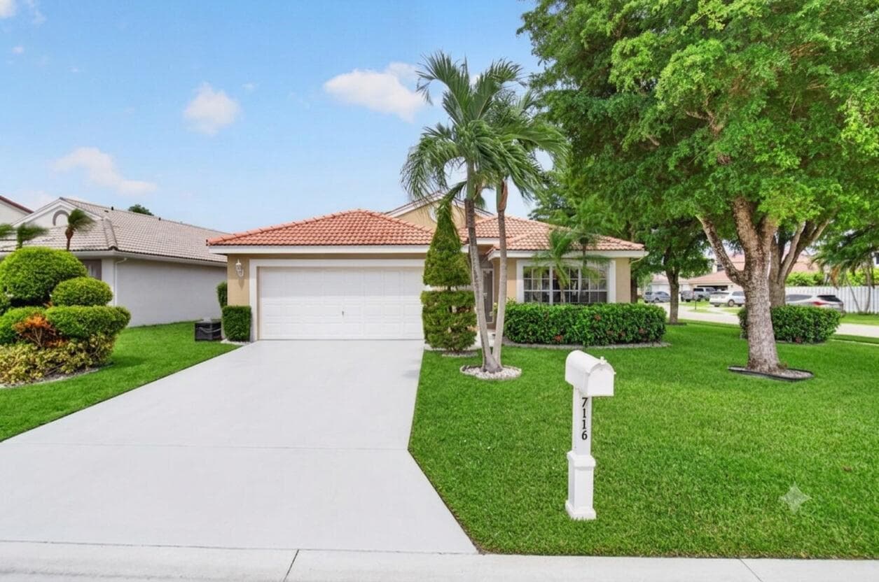 7116 CATALINA Way, Lake Worth, FL 33467 — zdjęcie 4