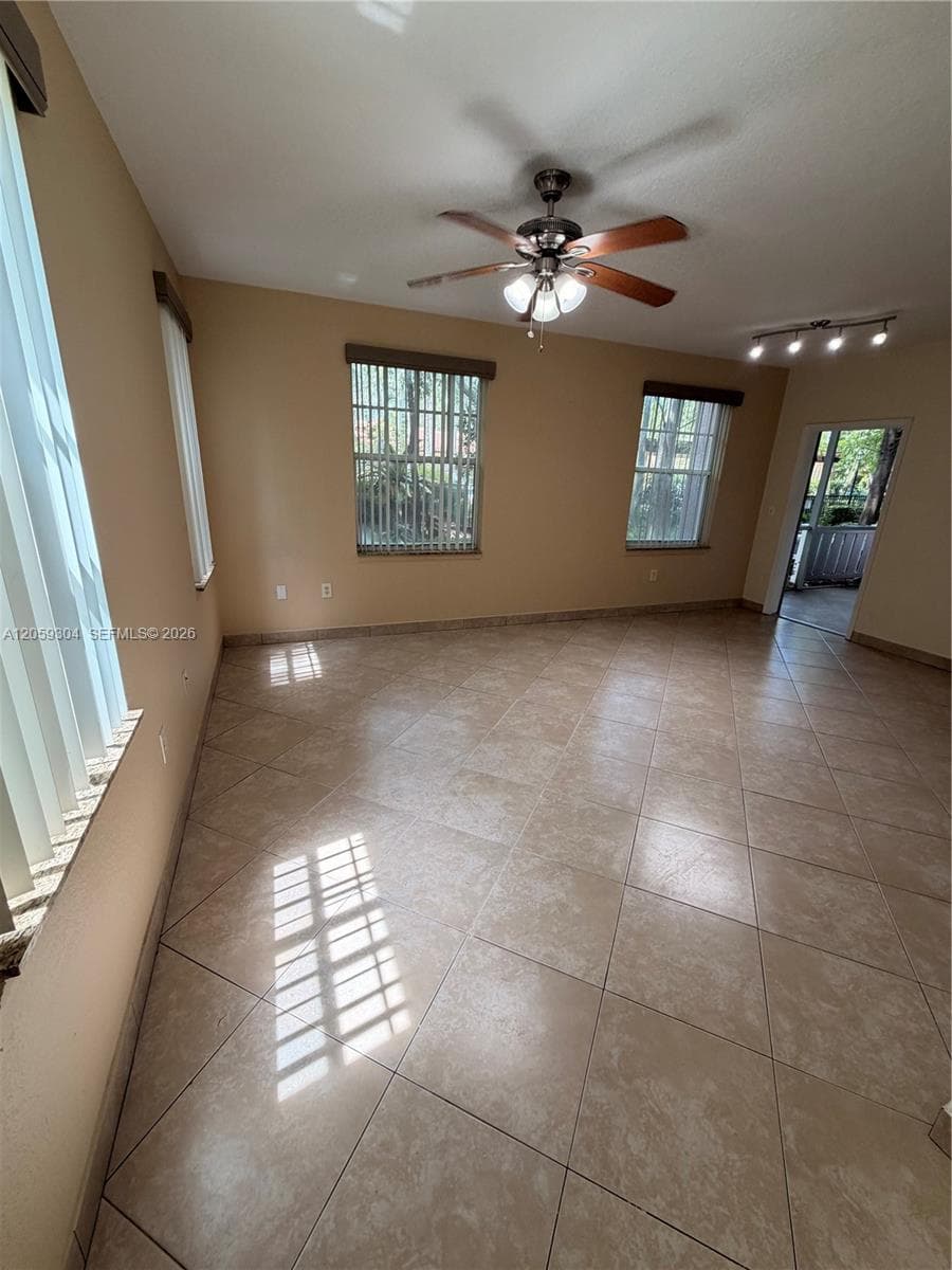 6640 W Sample Rd # 6640, Coral Springs, FL 33067 — zdjęcie 2