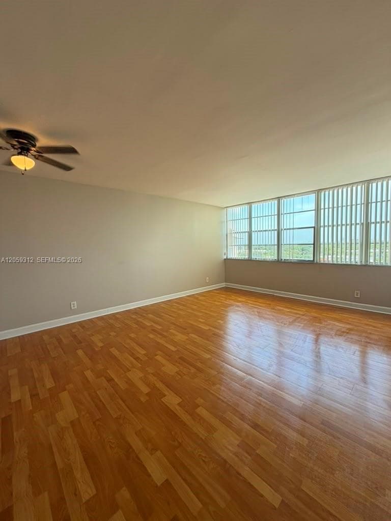 2025 NE 164th St # 1006, North Miami Beach, FL 33162 — zdjęcie 4