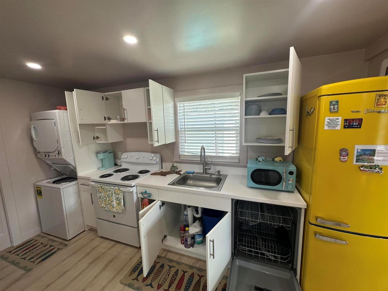 2472 NE Pine Avenue, Jensen Beach, FL 34957 — zdjęcie 5