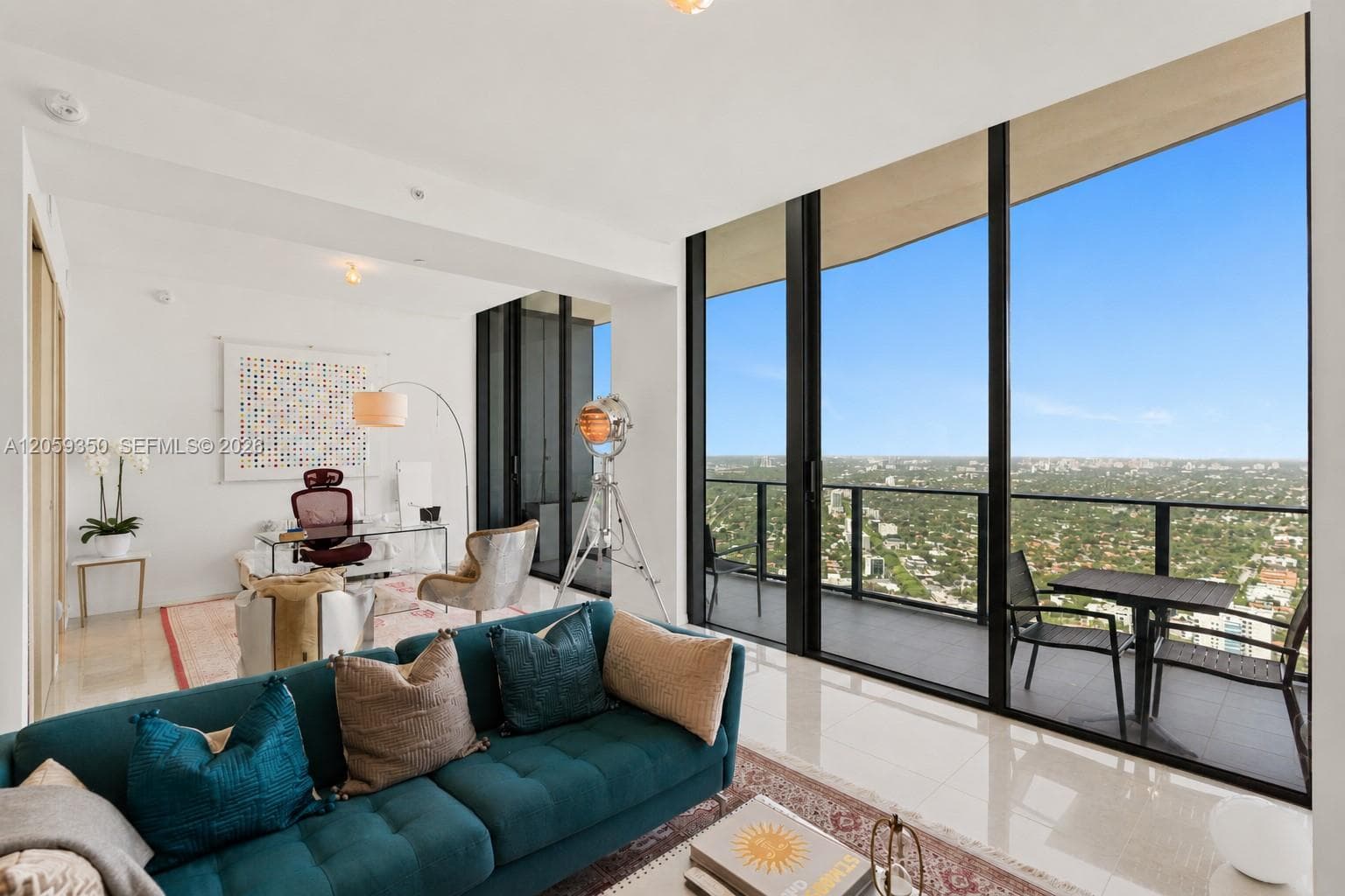 1000 Brickell # PH6106, Miami, FL 33131 — zdjęcie 3