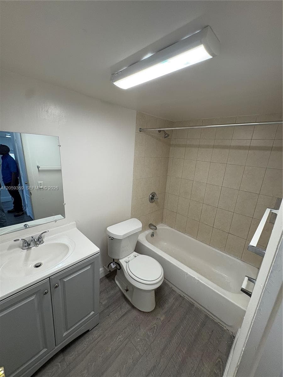 13285 NE 6th Ave # N107, North Miami, FL 33161 — zdjęcie 3