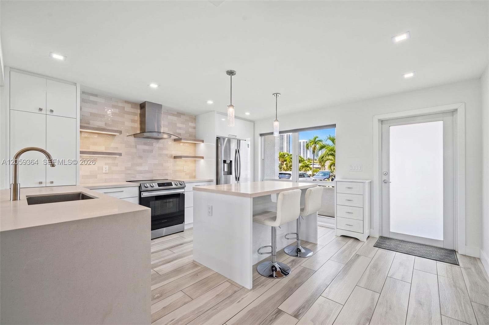 613 NE 26th Ave # 613, Hallandale Beach, FL 33009 — zdjęcie 4