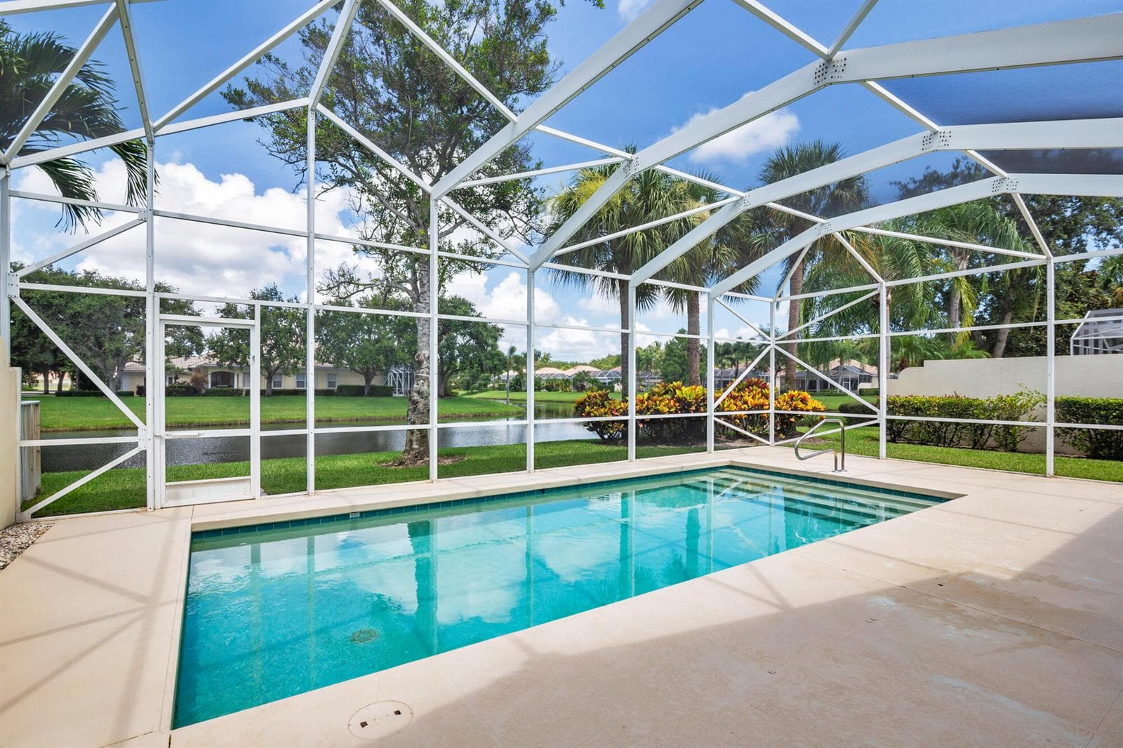 150 Euphrates Circle, Palm Beach Gardens, FL 33410