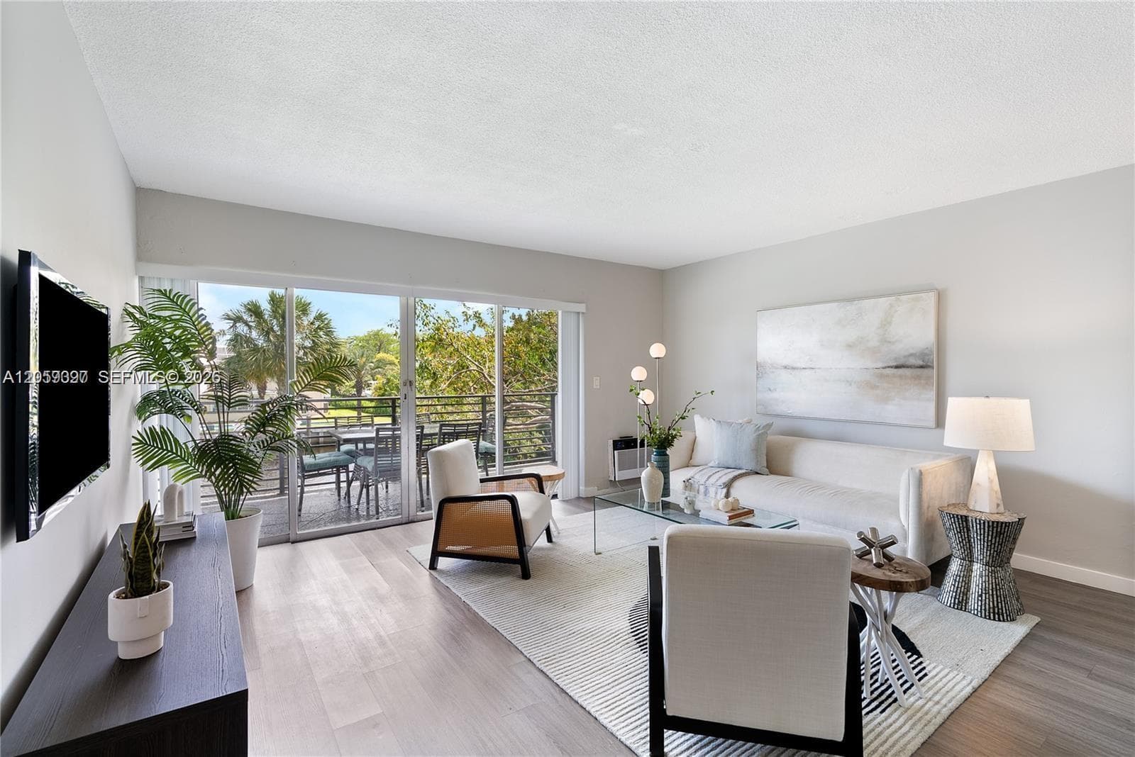 550 NE 20th St # 4, Wilton Manors, FL 33305 — zdjęcie 3