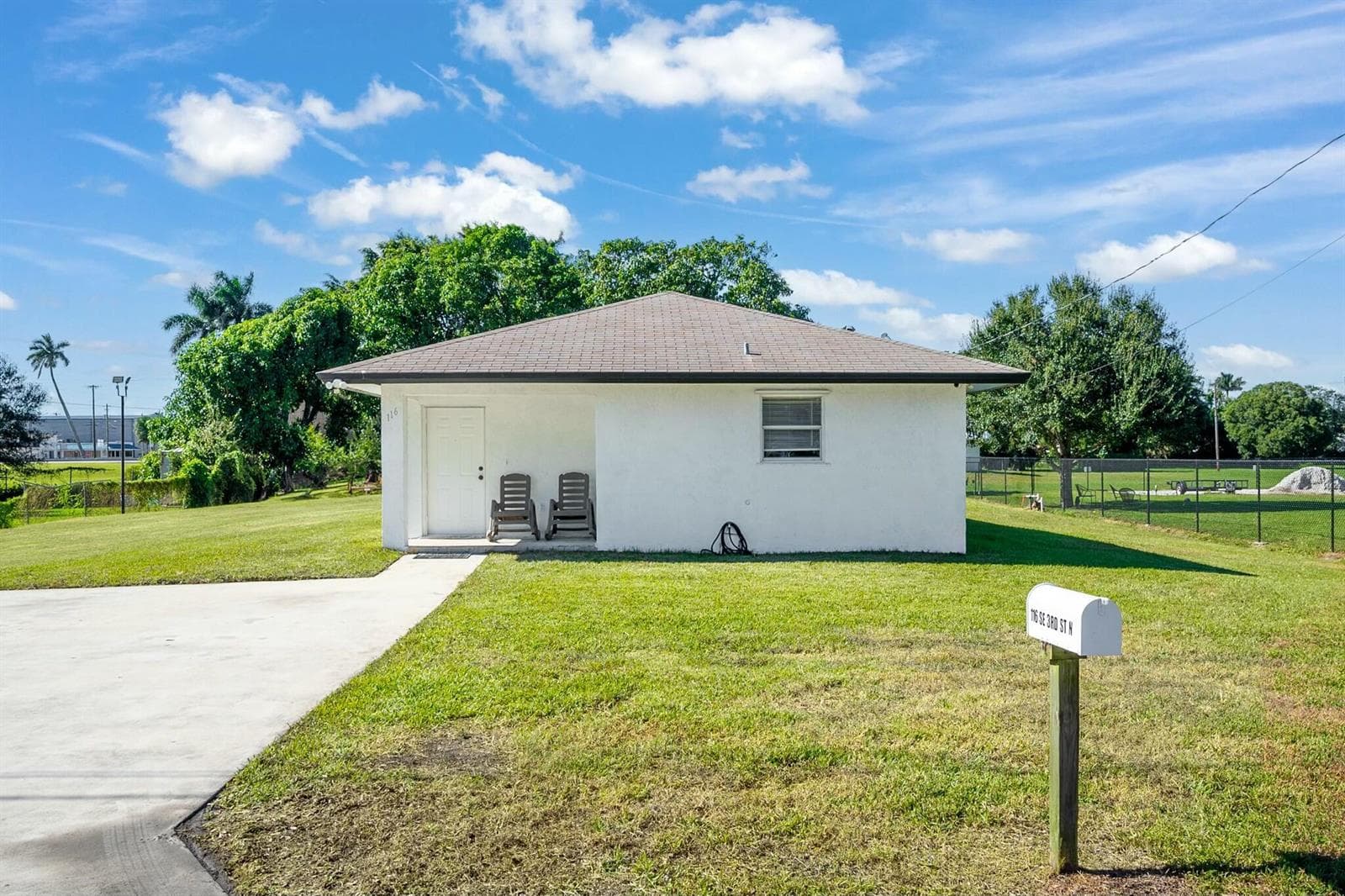 116 SE 3RD Street N, Belle Glade, FL 33430 — zdjęcie 2