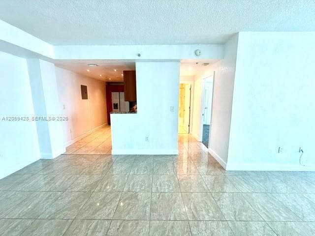 7501 E Treasure Dr # 5H, North Bay Village, FL 33141 — zdjęcie 3