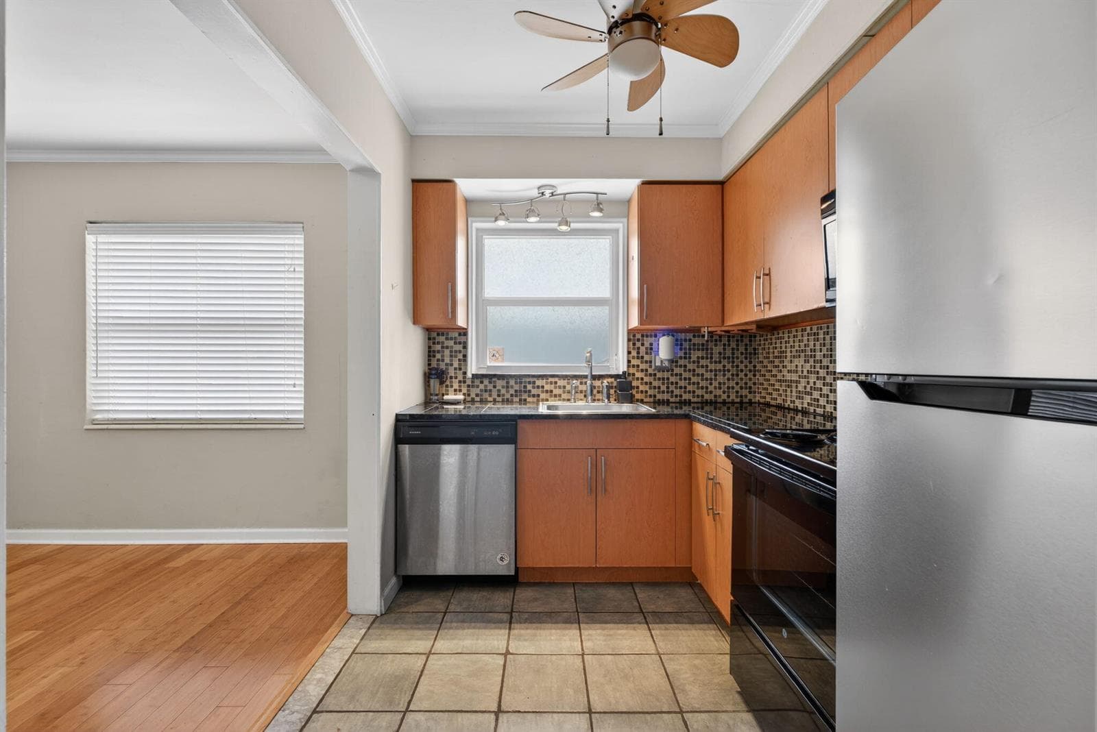 715 NE 91ST Street # 3A, Miami Shores, FL 33138 — zdjęcie 3