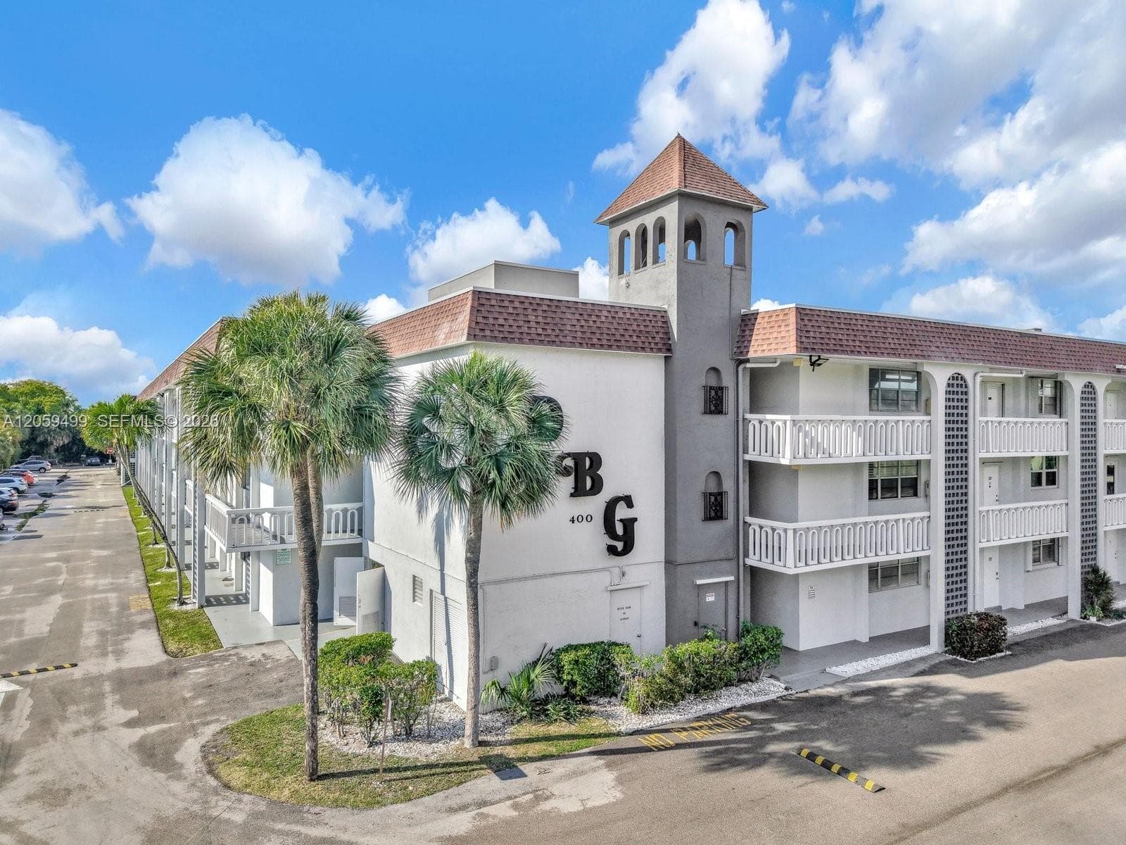 400 SE 10th Street # 303, Deerfield Beach, FL 33441 — zdjęcie 2