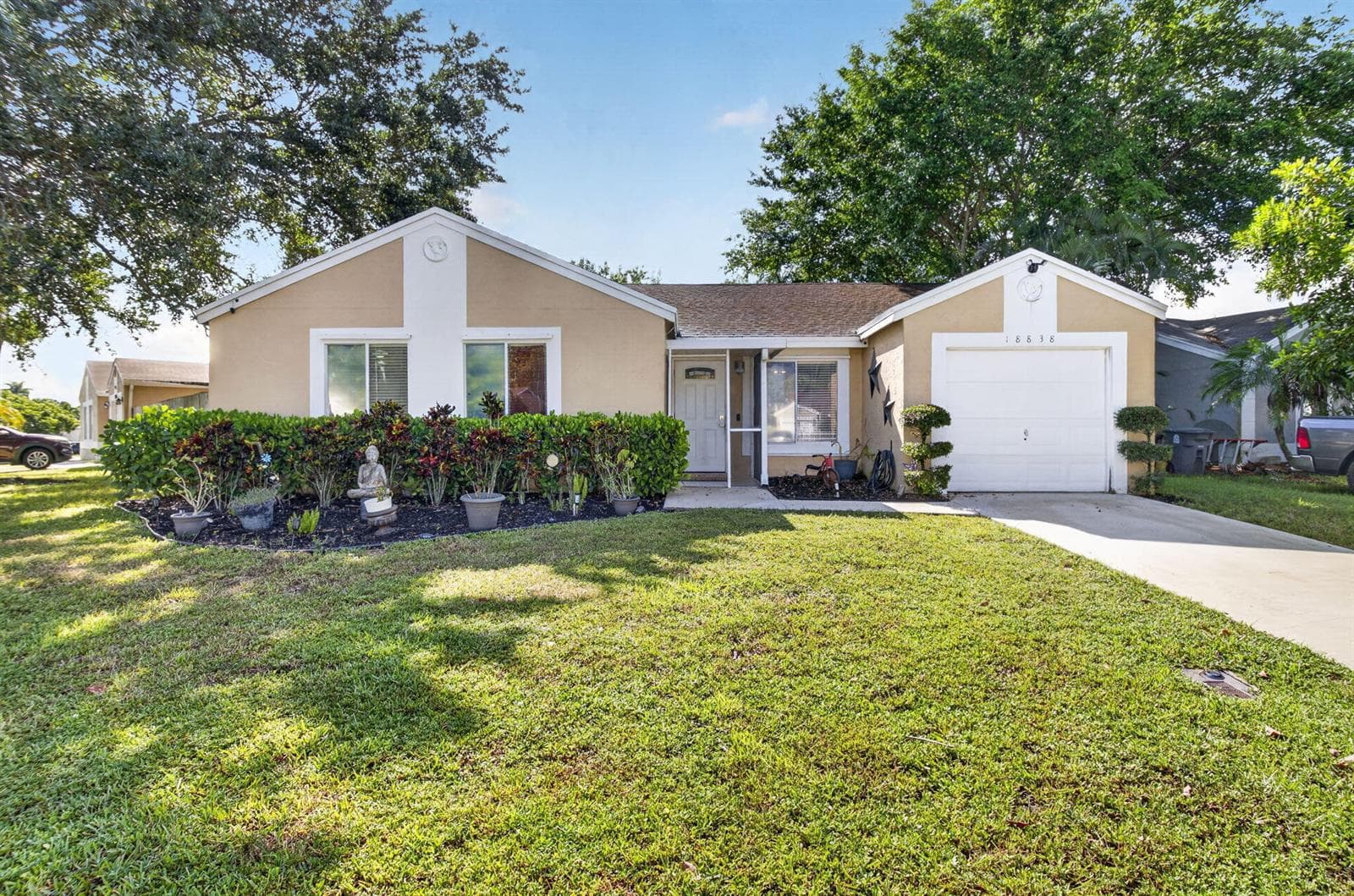 18838 Cloud Lake Circle, Boca Raton, FL 33496