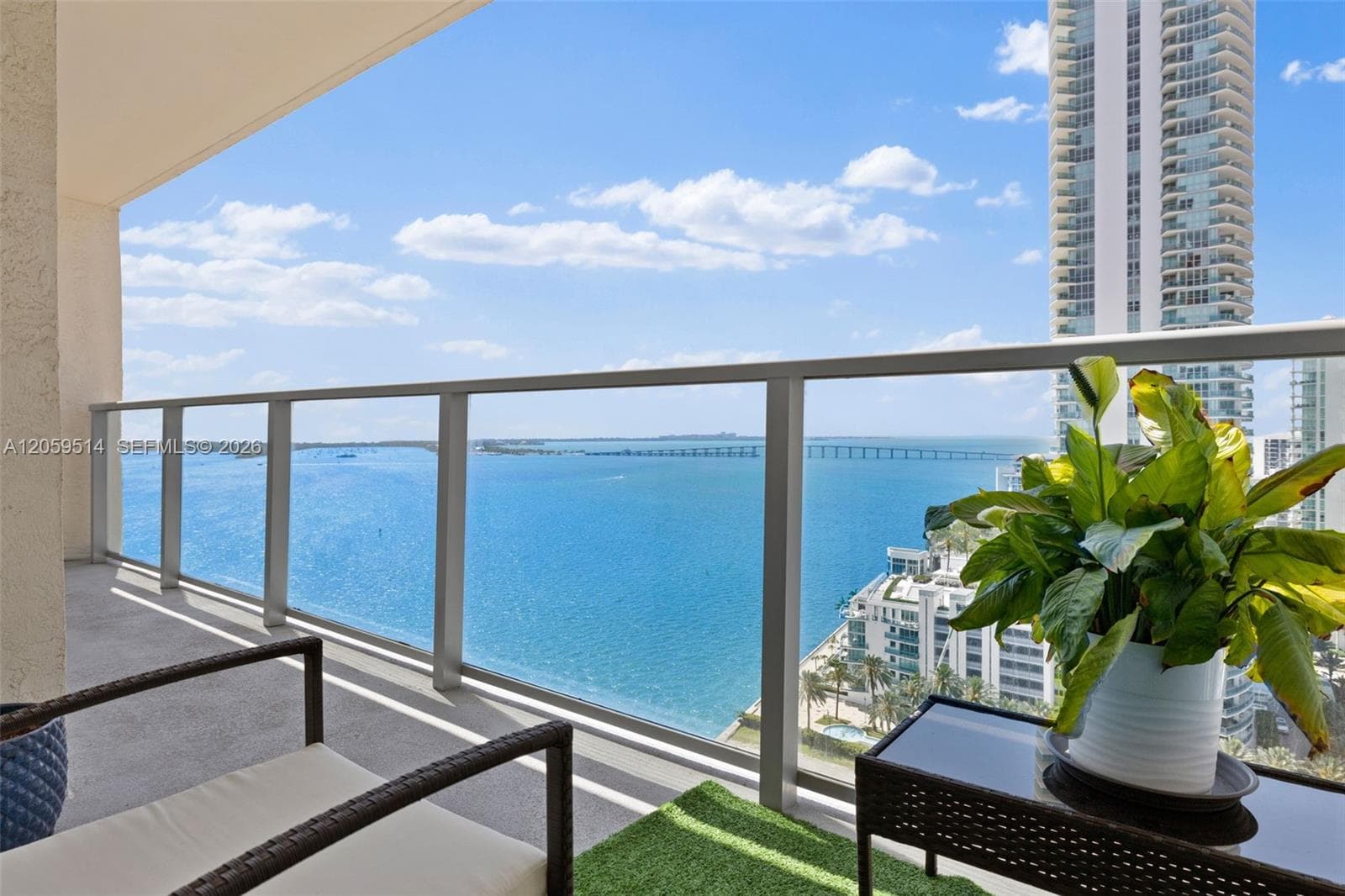 1155 Brickell Bay Dr # 2005, Miami, FL 33131