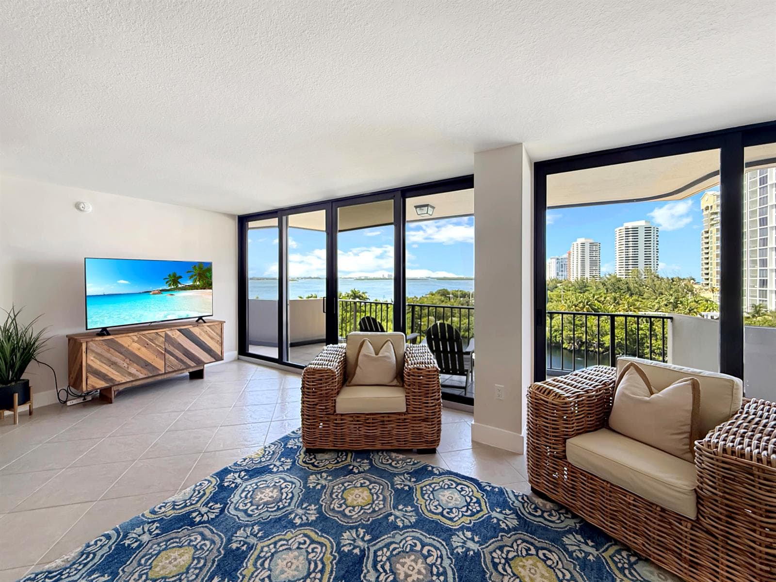 4200 N Ocean Drive # 2-705, Singer Island, FL 33404 — zdjęcie 4
