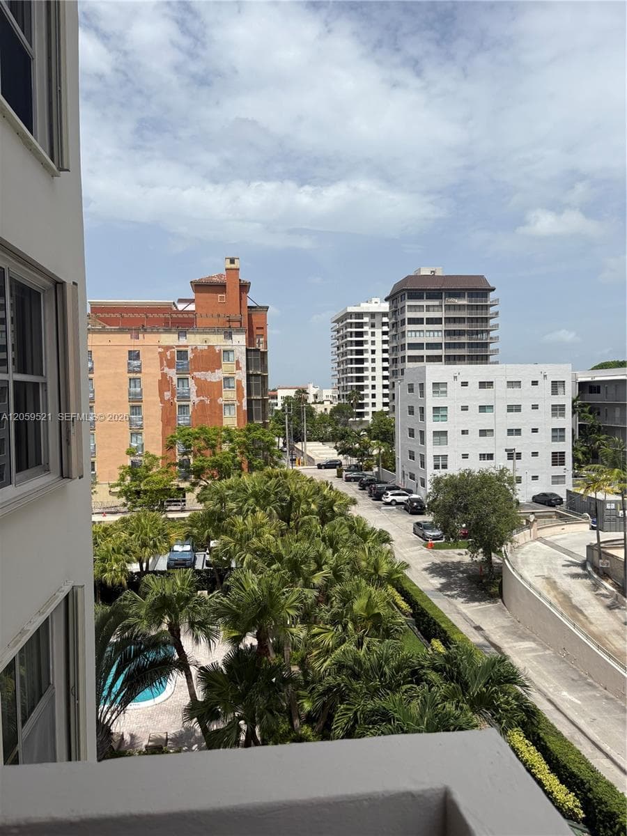 625 Biltmore Way # 501, Coral Gables, FL 33134 — zdjęcie 5