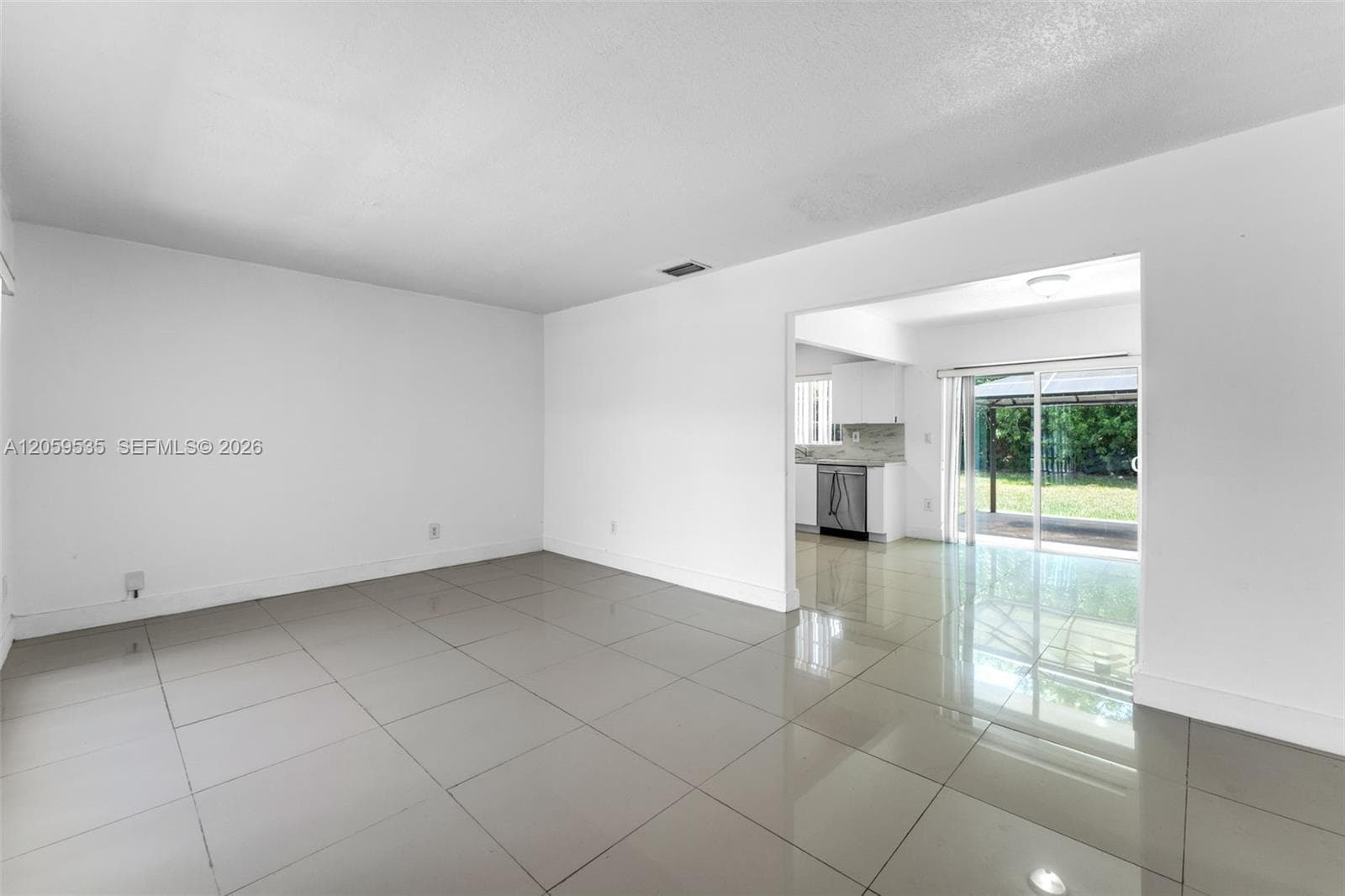 15543 SW 107th Ct, Miami, FL 33157 — zdjęcie 3