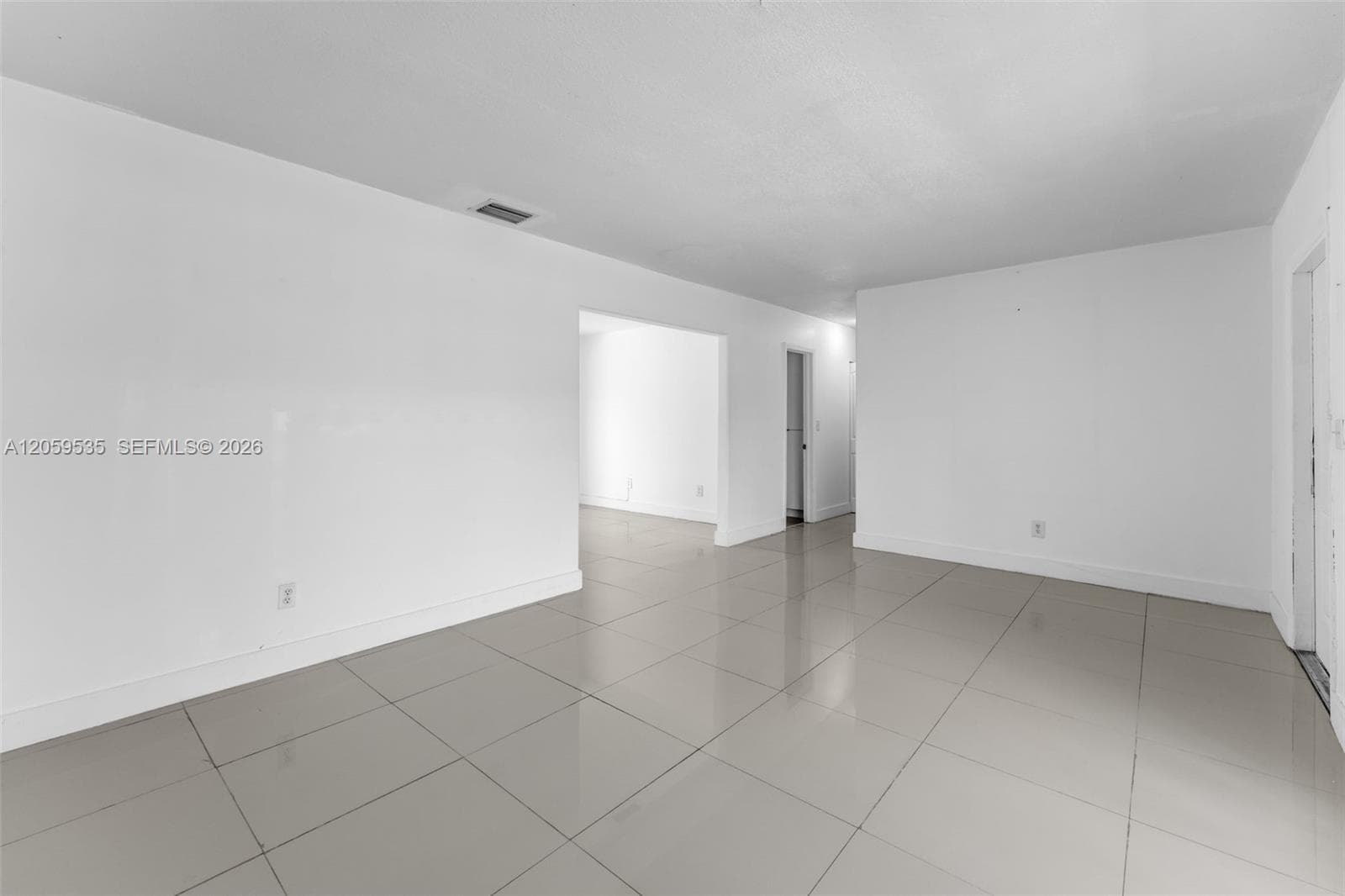 15543 SW 107th Ct, Miami, FL 33157 — zdjęcie 4