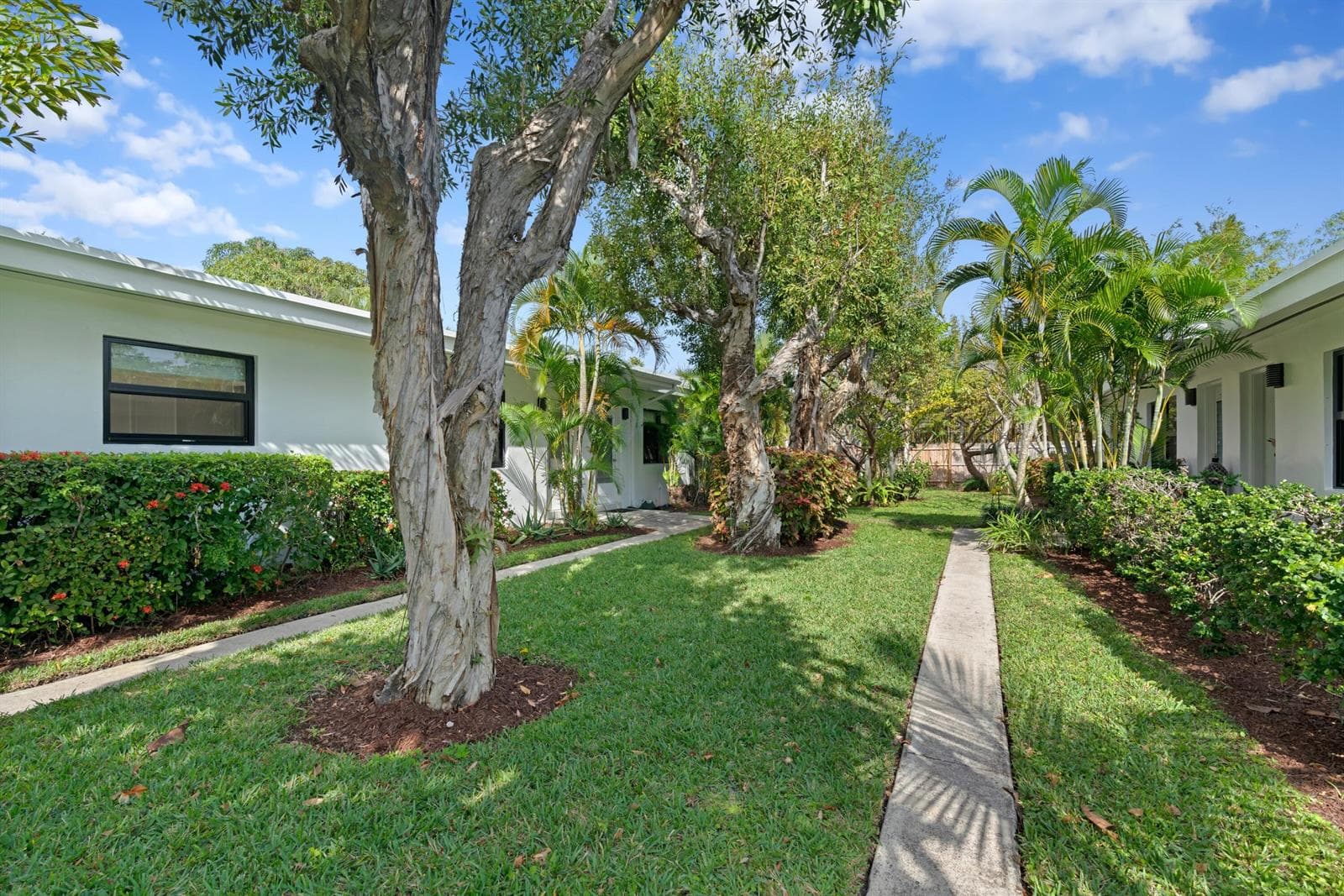 241 NE 10th Street, Delray Beach, FL 33444