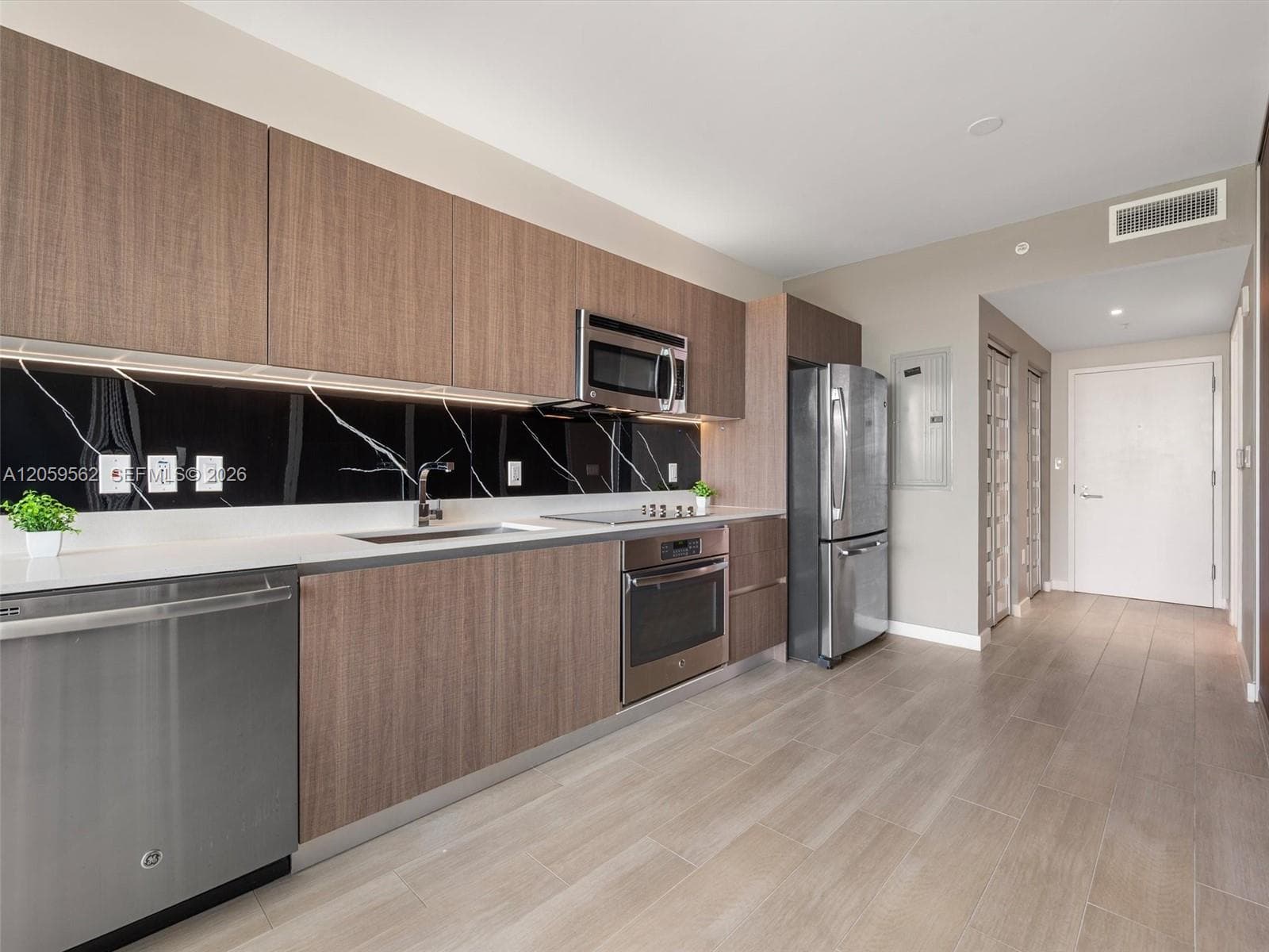1600 SW 1st Ave # 711, Miami, FL 33129 — zdjęcie 3