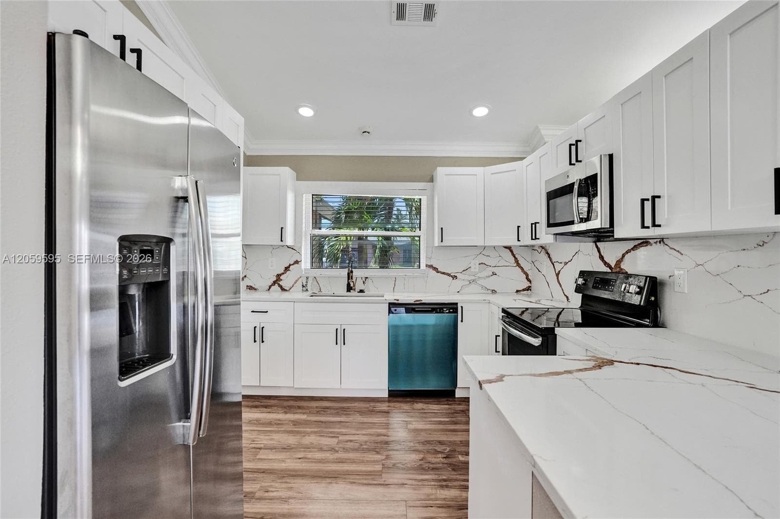 8204 SW 12th St, North Lauderdale, FL 33068 — zdjęcie 5