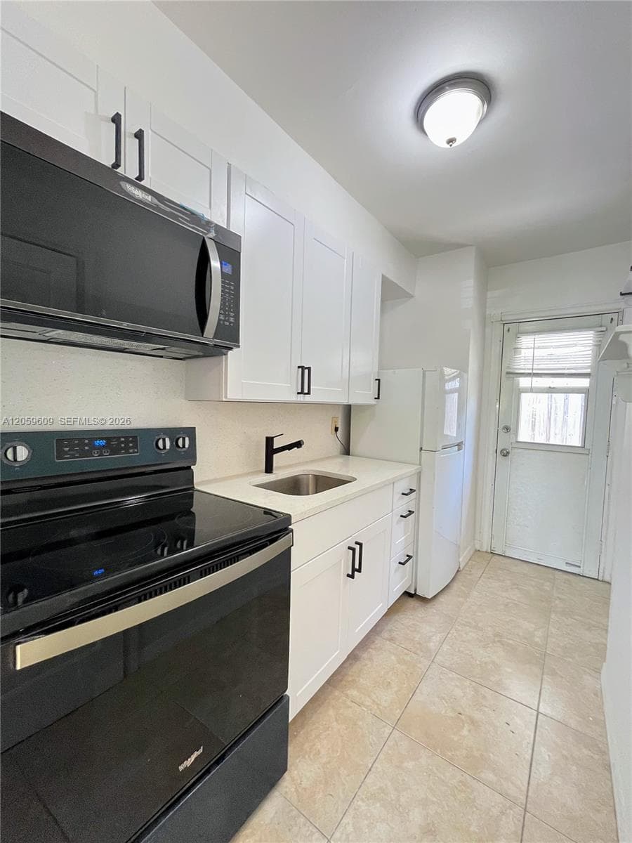 420 NE 14th Ave # 3, Fort Lauderdale, FL 33301 — zdjęcie 3