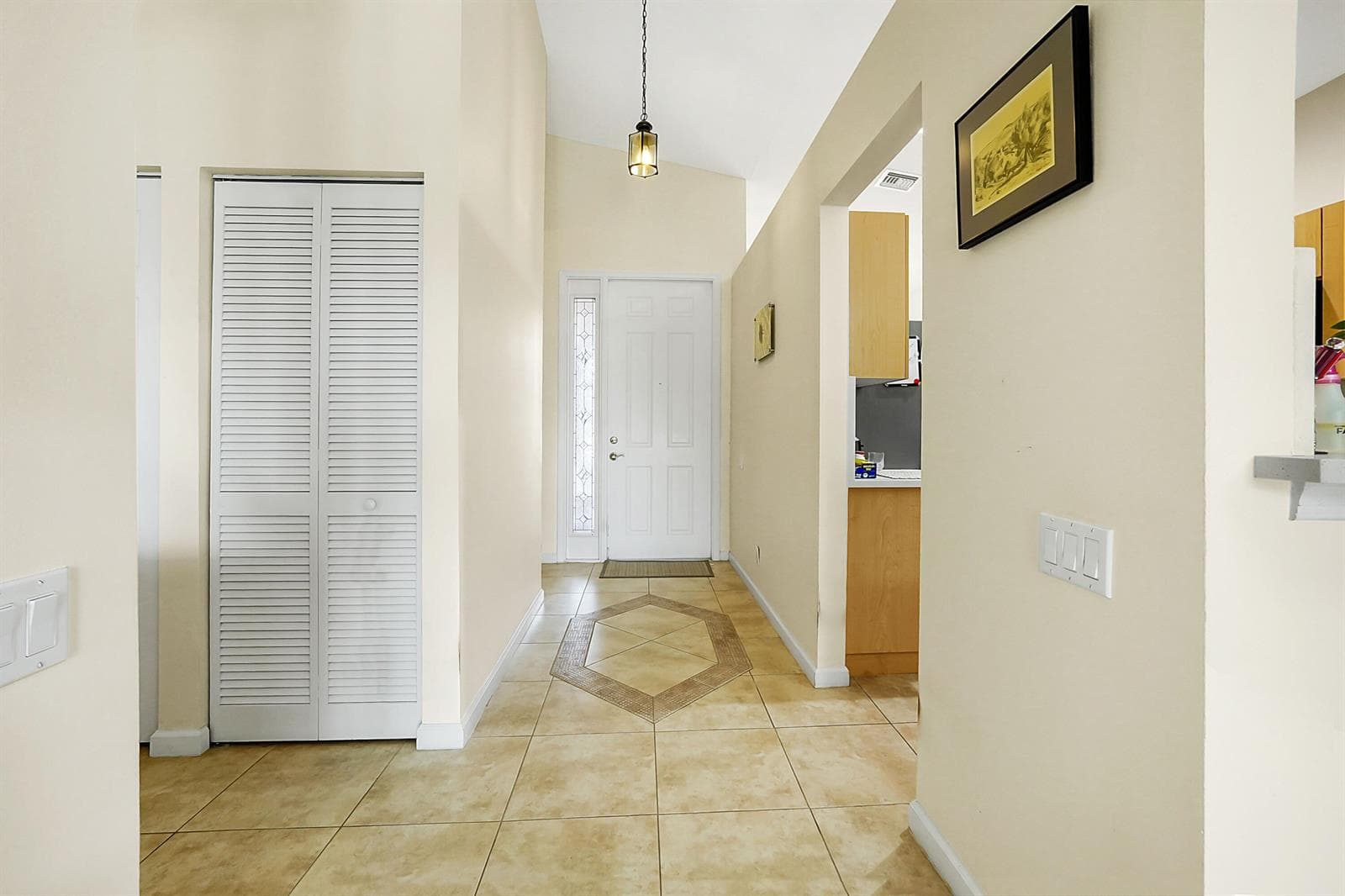 390 NW Breezy Point Loop, Port St. Lucie, FL 34986 — zdjęcie 3