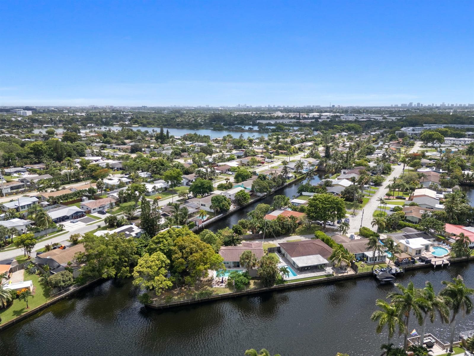 2060 NW 37th Street, Oakland Park, FL 33309 — zdjęcie 2