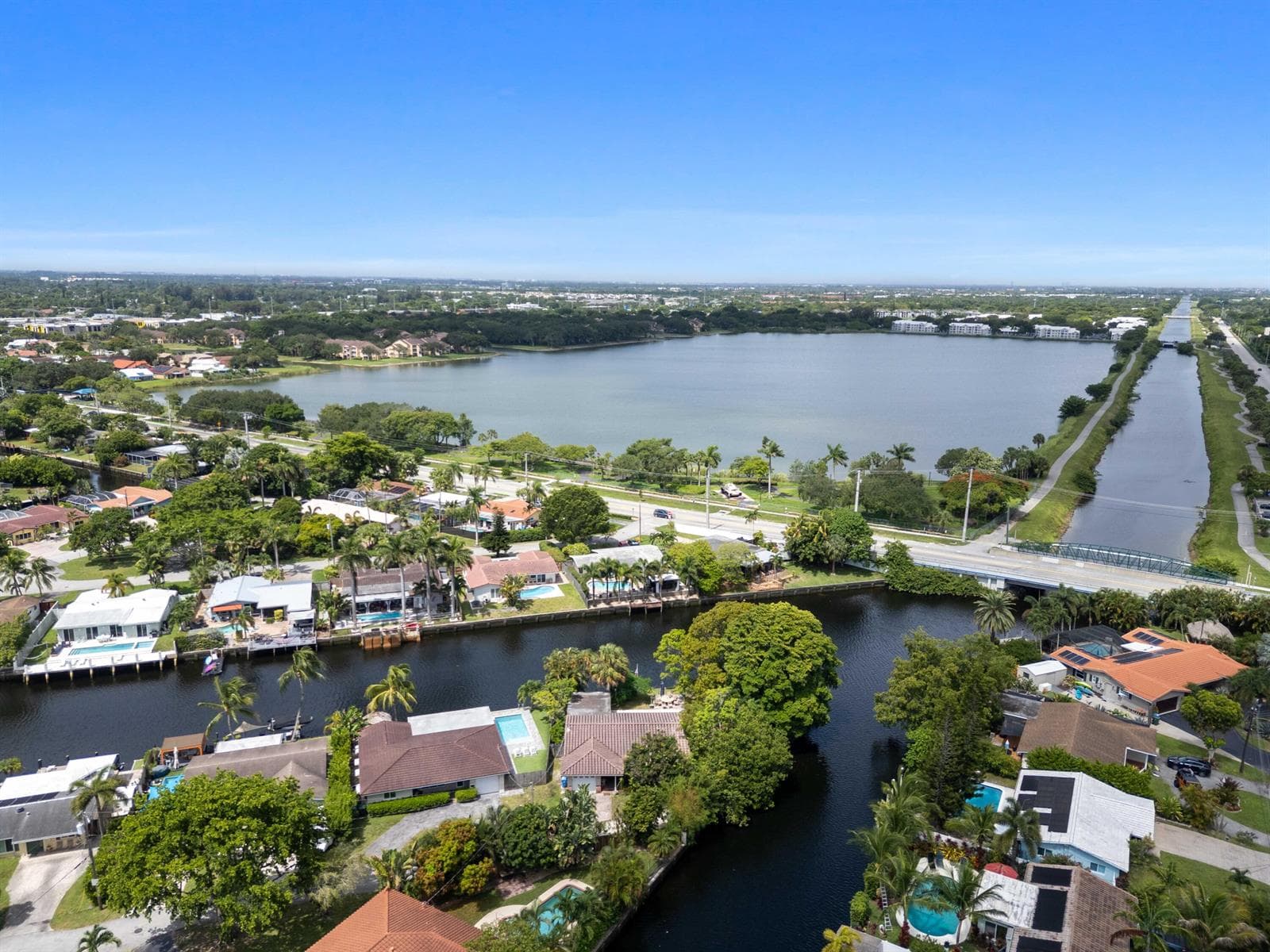 2060 NW 37th Street, Oakland Park, FL 33309 — zdjęcie 3