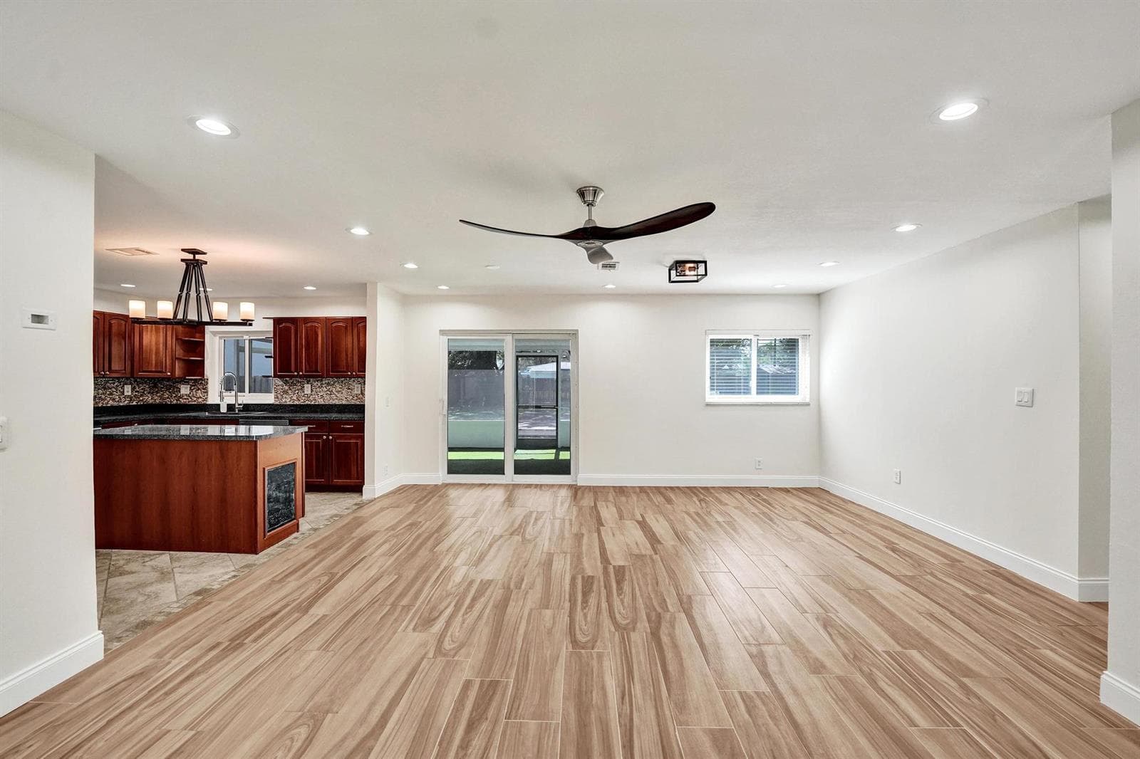 300 SW 19TH Avenue, Fort Lauderdale, FL 33312 — zdjęcie 2