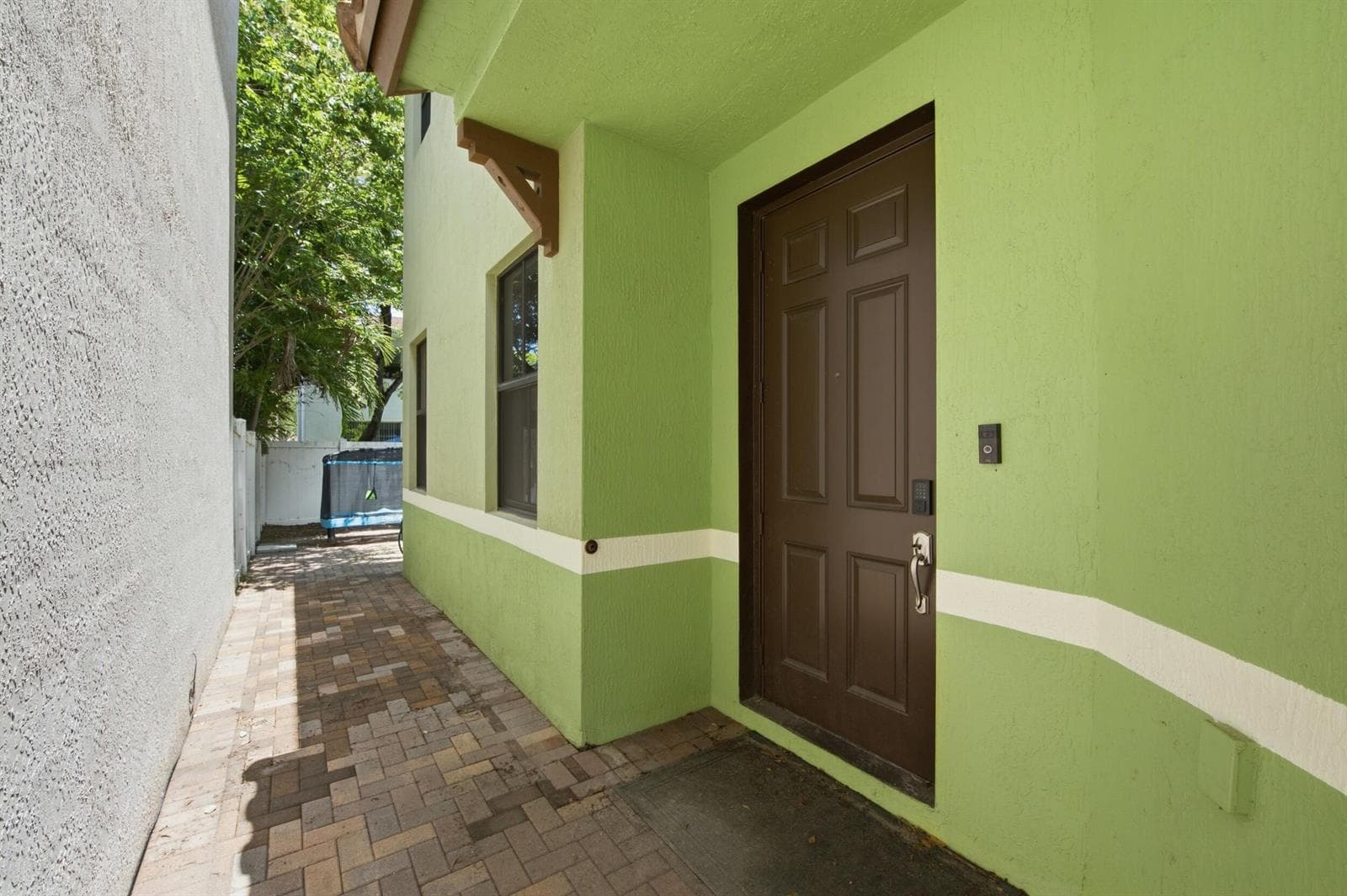 4817 NW 59th Street, Tamarac, FL 33319 — zdjęcie 2