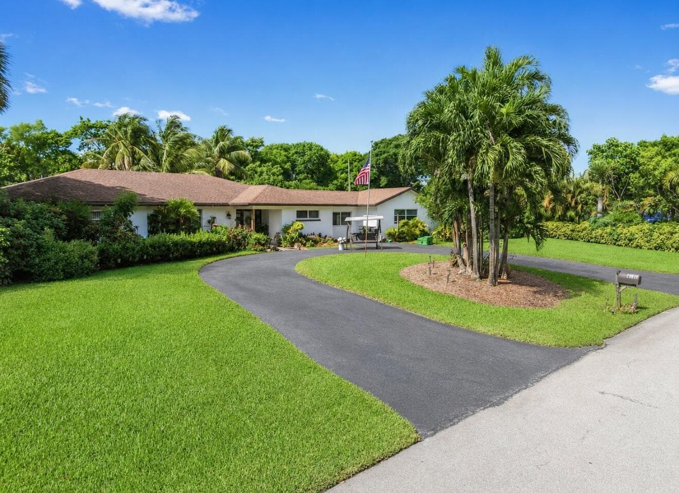 4580 Glenwood Drive, Coconut Creek, FL 33066