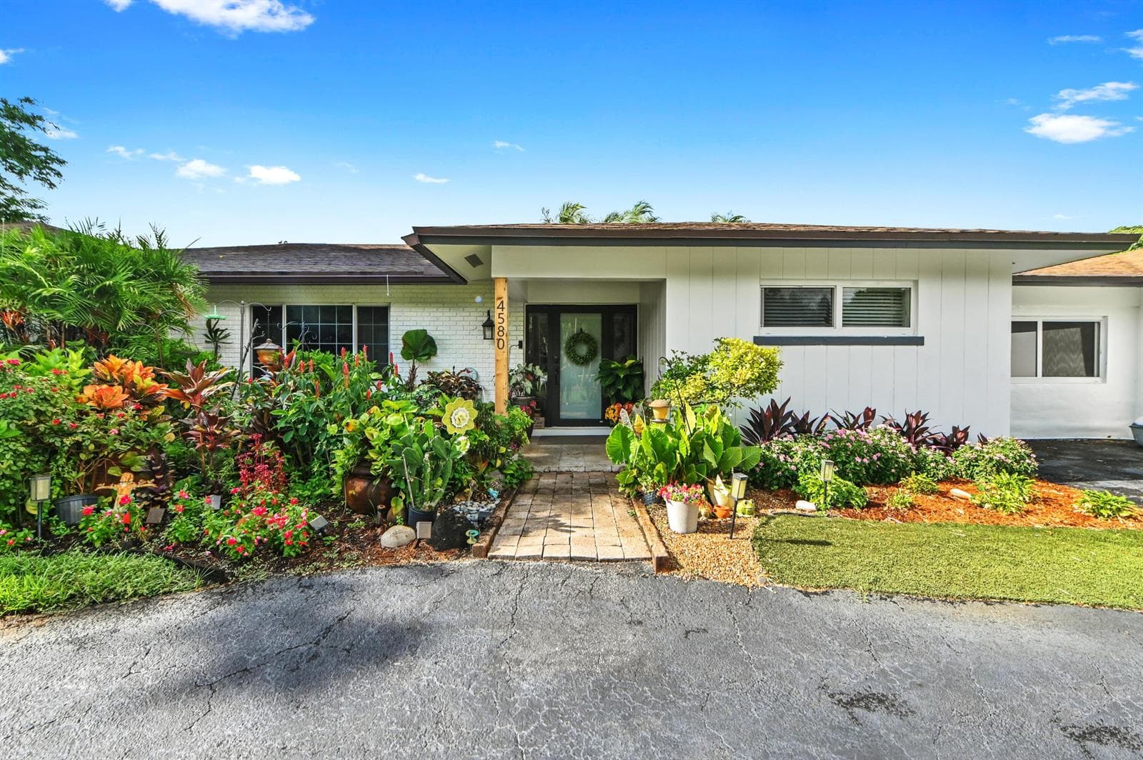 4580 Glenwood Drive, Coconut Creek, FL 33066 — zdjęcie 4