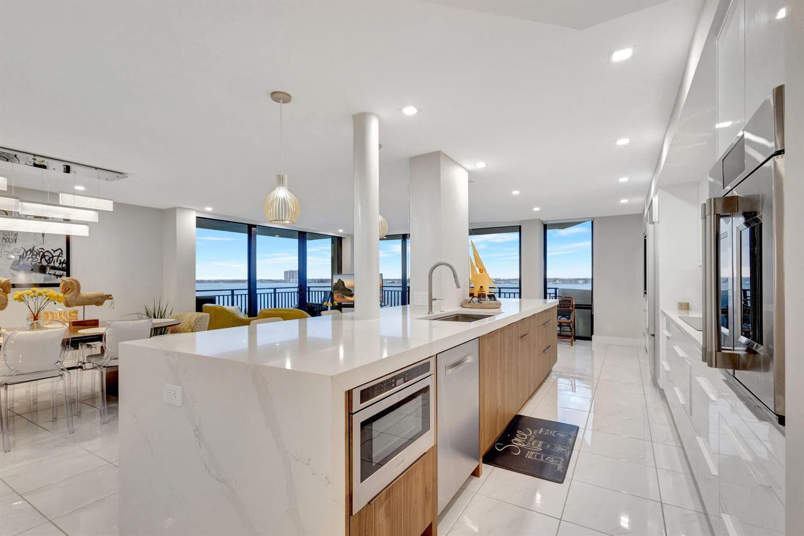 5460 N Ocean Drive # 7C, Singer Island, FL 33404 — zdjęcie 2