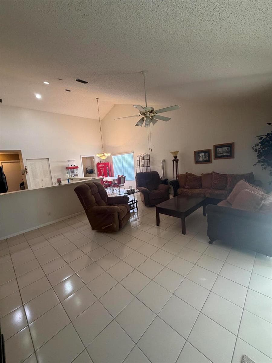 16320 NW 9th Drive, Pembroke Pines, FL 33028 — zdjęcie 5