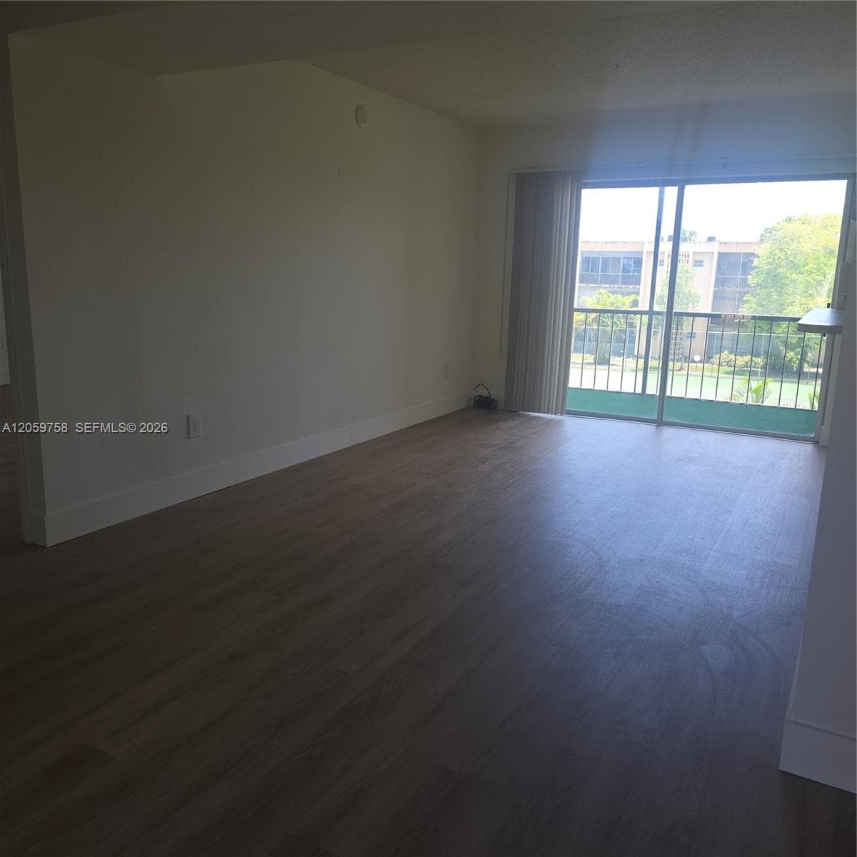 8401 SW 107 # 312E, Miami, FL 33173 — zdjęcie 3
