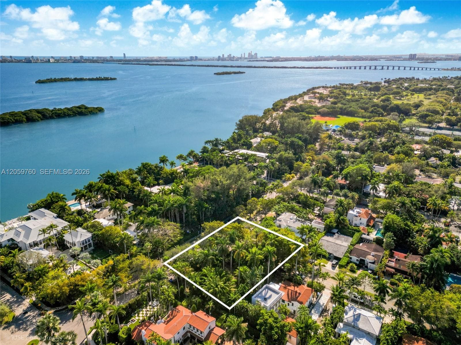 5810 N Bayshore Dr, Miami, FL 33137 — zdjęcie 5